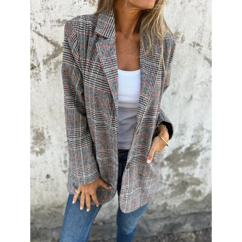 Blazer de cuadros con solapas para mujer en marrón – vista frontal