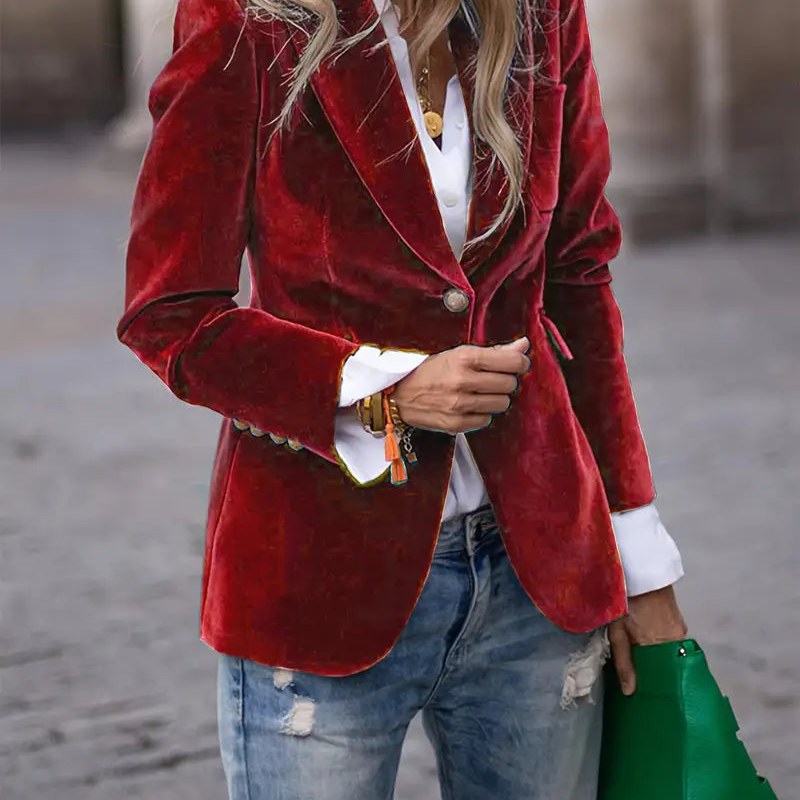 Blazer de efecto terciopelo para mujer en rojo – vista frontal