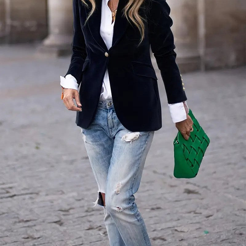 Blazer de efecto terciopelo para mujer en negro – look completo