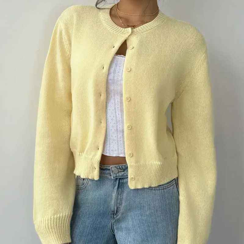 Cárdigan corto con cuello redondo para mujer en amarillo – vista frontal