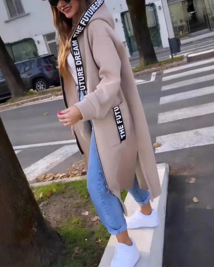 Chaqueta larga para mujer con capucha en beige