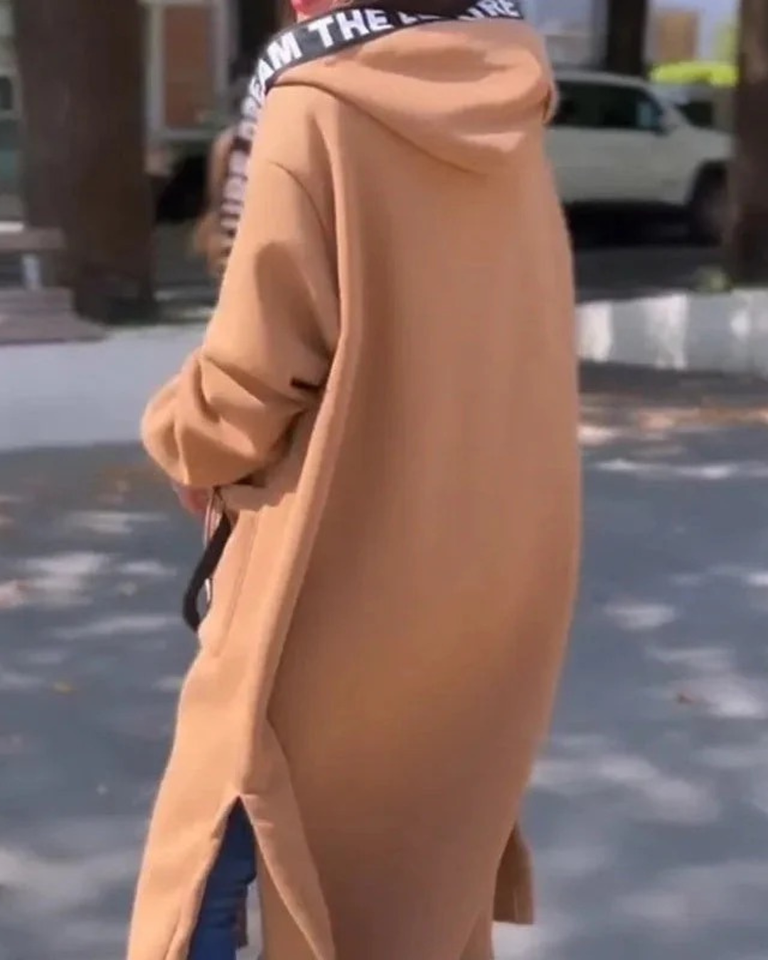 Chaqueta larga para mujer con capucha