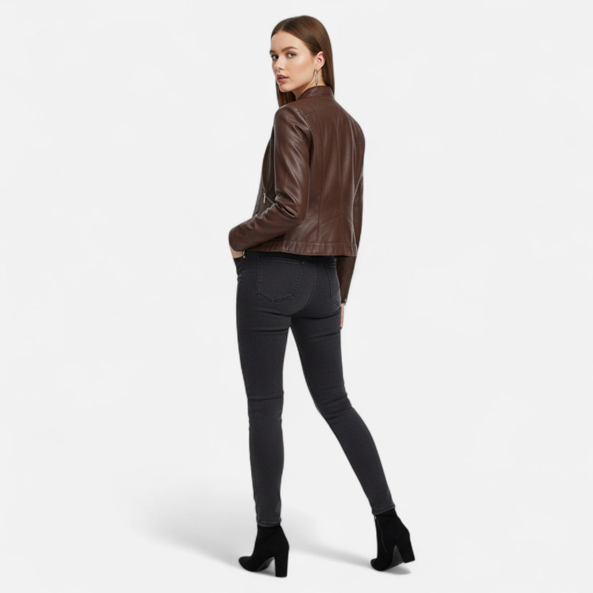 Chaqueta corta para mujer de efecto cuero con cuello alto